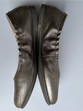 Ecco Women's Metallic Pewter Leather Ballet Flats